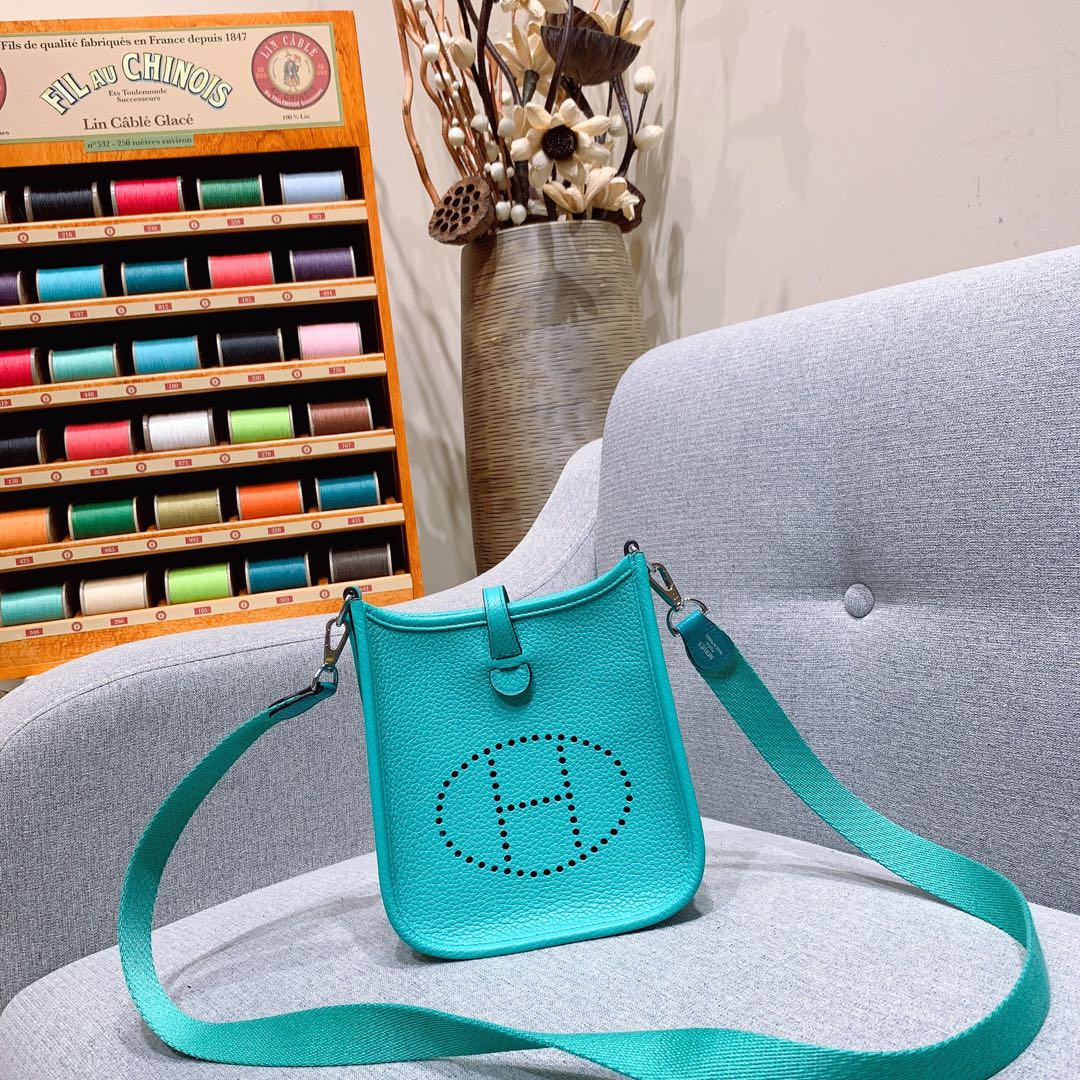 에르메스 미니 에블린16 티파니 그린 은장 끌레망스 가죽